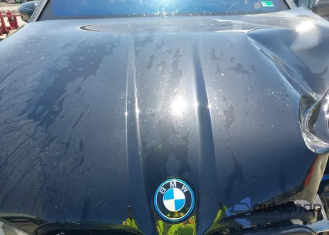 2024 BMW Ix M60 из США, поврежденный, VIN WB533CF06RCN40621